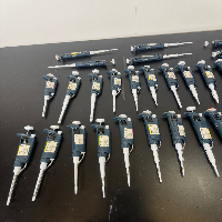 Gilson Pipetman Single Channel Pipettes - Quantity 35 image 0